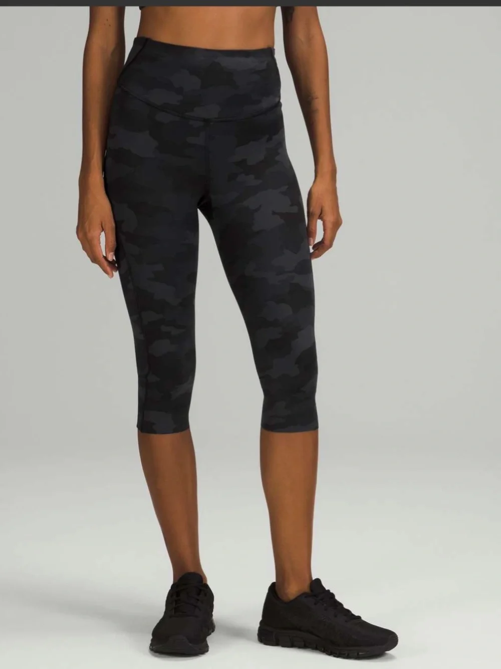Lululemon Base Pace High-Rise Crop 17